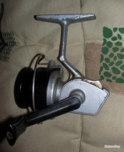 Moulinet à Lancer Azur 10 - Frais De Port Gratuits